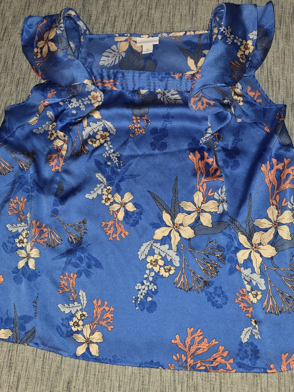 Liz Claiborne Floral Ruffle Sleeve Blouse in Blue XL
